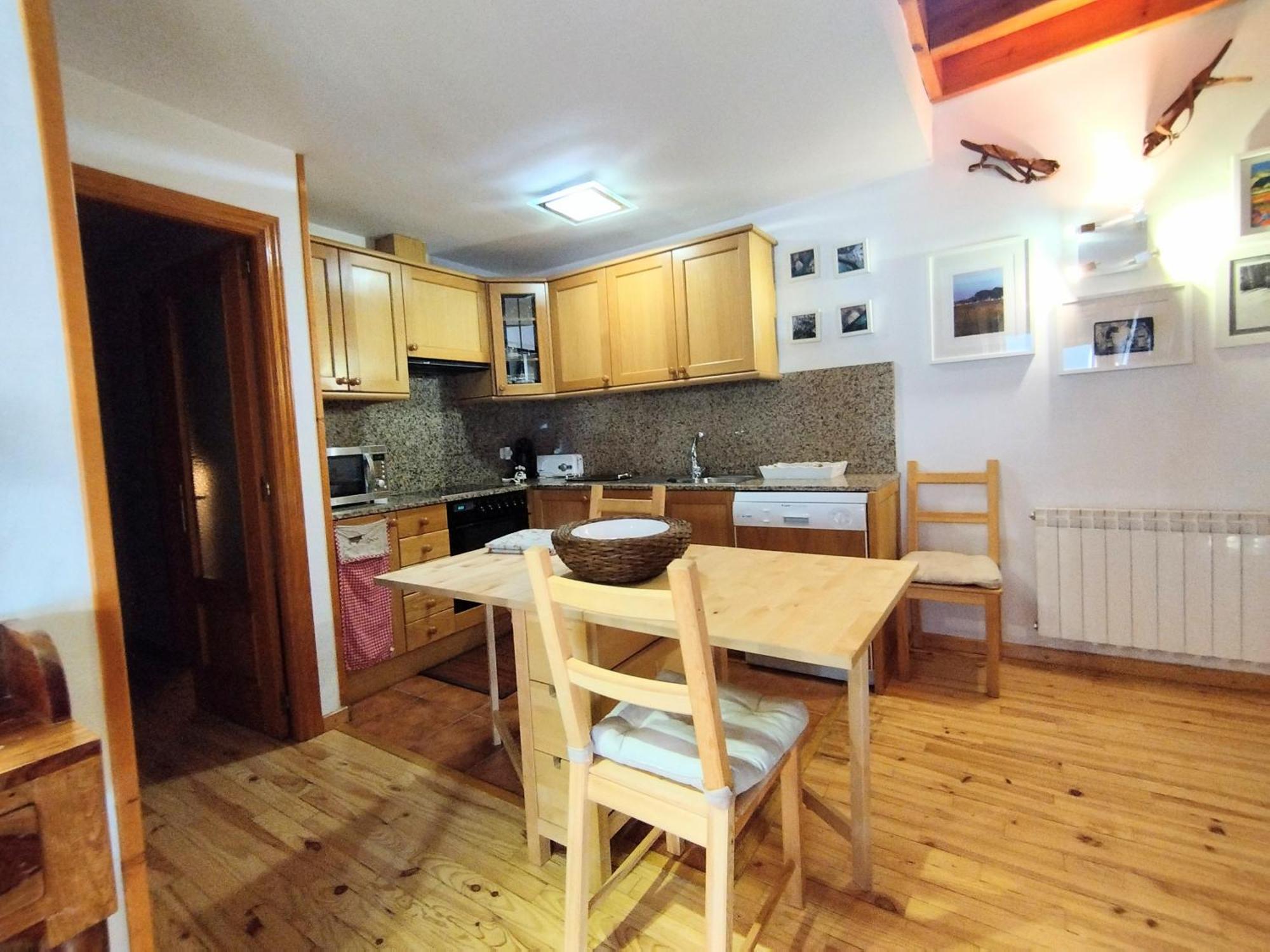 Check-In Casas Casa Pedro Apartment Benasque Luaran gambar